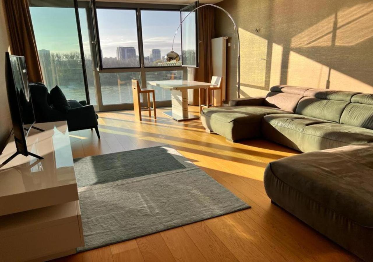 No1 Dream View Appartement Bratislava Buitenkant foto