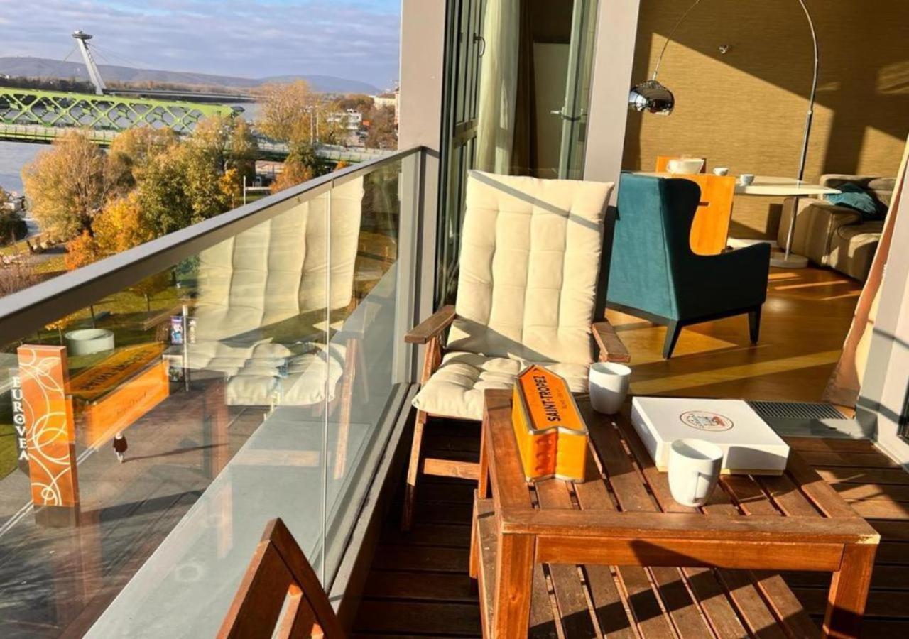 No1 Dream View Appartement Bratislava Buitenkant foto